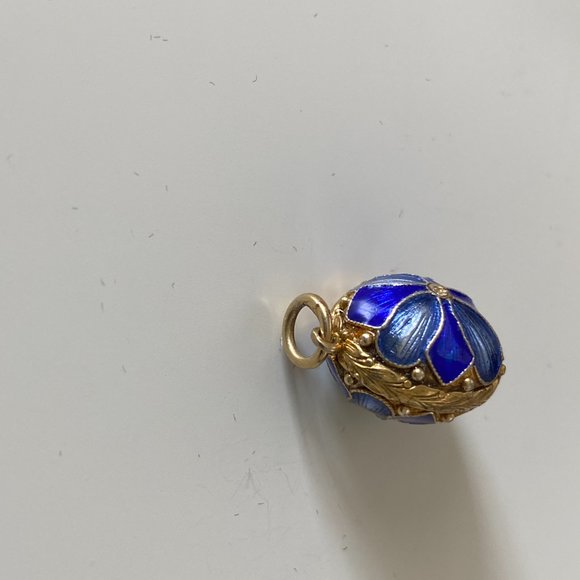 Vintage Faberge Style Blue Enamel Egg Pendant - Picture 6 of 7